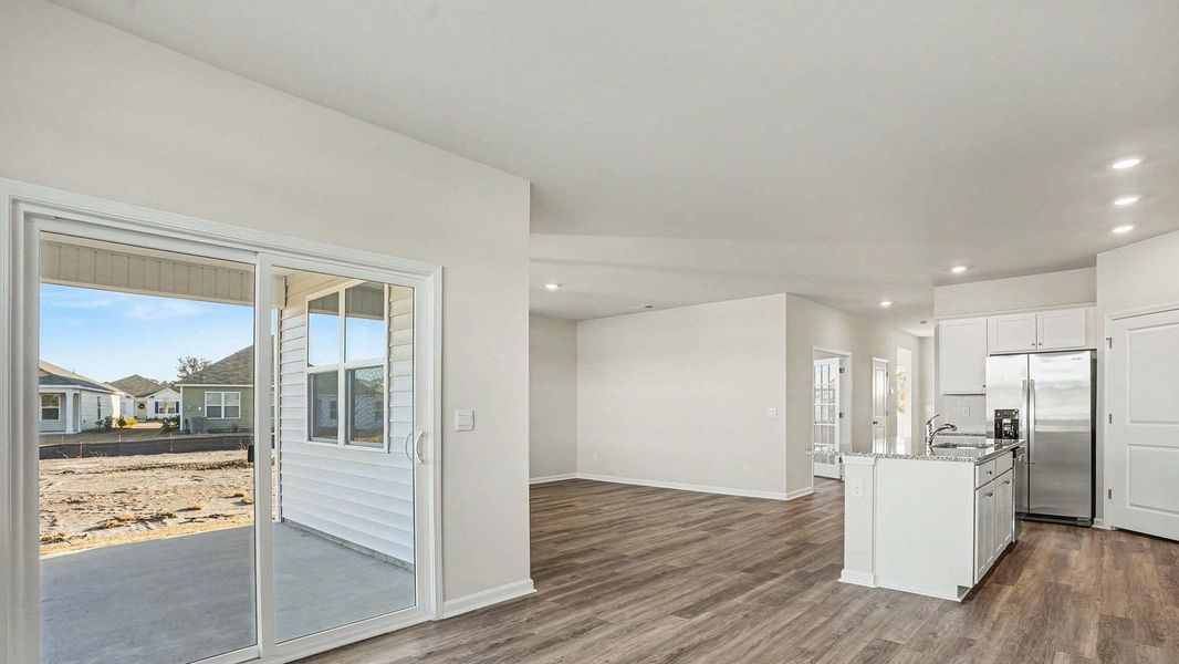 Spacious, unfurnished interior of a new home in The Meadows at Wildwood Village, Shallotte (Image 7).