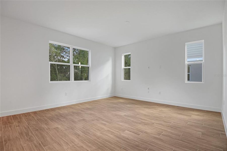 Spacious, unfurnished interior of a new home in Seasons at Wekiva Ridge, Mount Dora (Image 10). Spacious, unfurnished interior of a new home in Seasons at Wekiva Ridge, Mount Dora (Image 10).