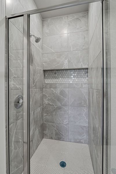 Close-up of interior finishes inside a home in Paseos Del Este, Horizon City (Image 15).