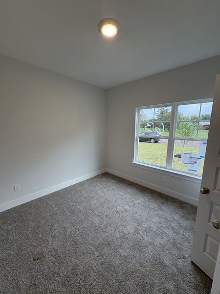 Spacious, unfurnished interior of a new home in Rookers Bend, Smyrna (Image 9).