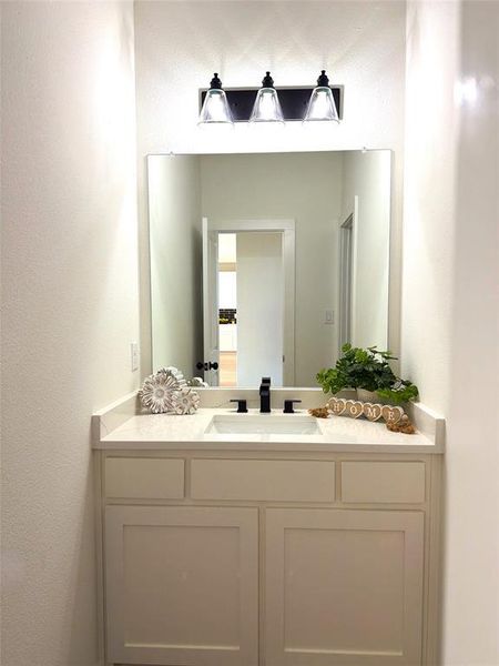 Furnished interior view inside a new home in , Waxahachie (Image 3).