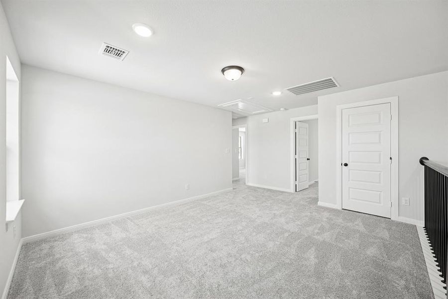 Spacious, unfurnished interior of a new home in Solterra - Garden Series, Mesquite (Image 19). Spacious, unfurnished interior of a new home in Solterra - Garden Series, Mesquite (Image 19).