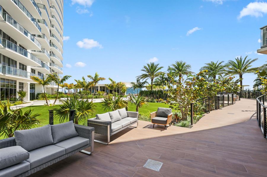 220 Lake Shore Drive - 61.JPG-FULL 220 Lake Shore Drive - 61.JPG-FULL
