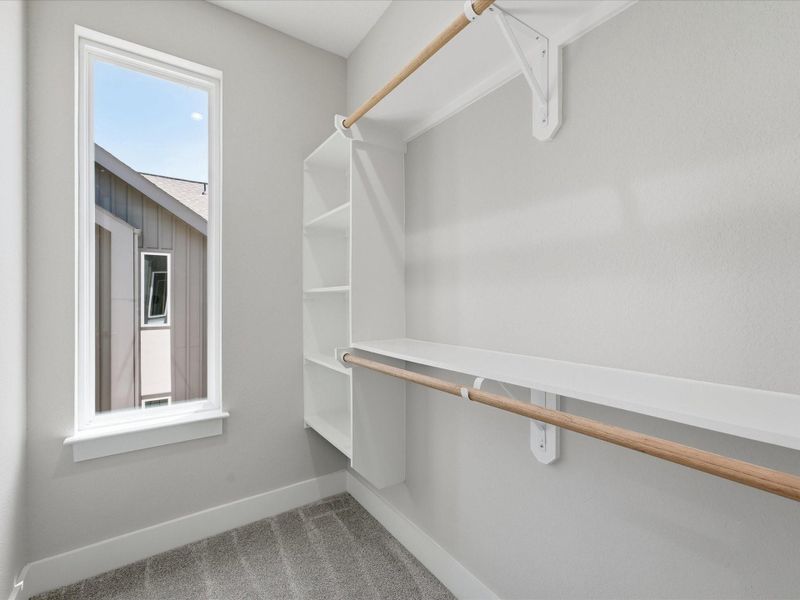 Spacious, unfurnished interior of a new home in , Houston (Image 25).