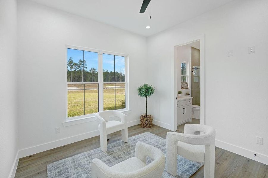 Furnished interior view inside a new home in , Conroe (Image 19).
