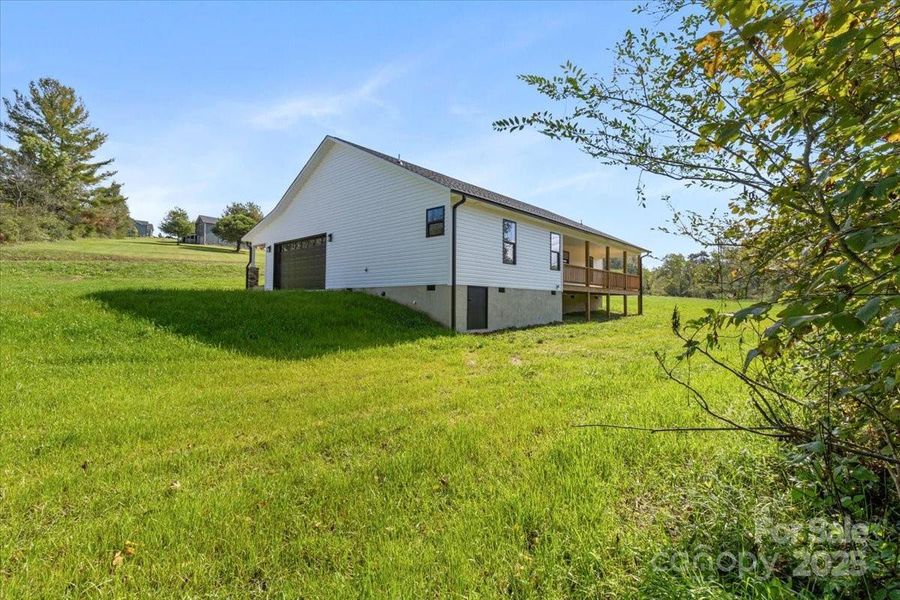 Image 37 of a home in .