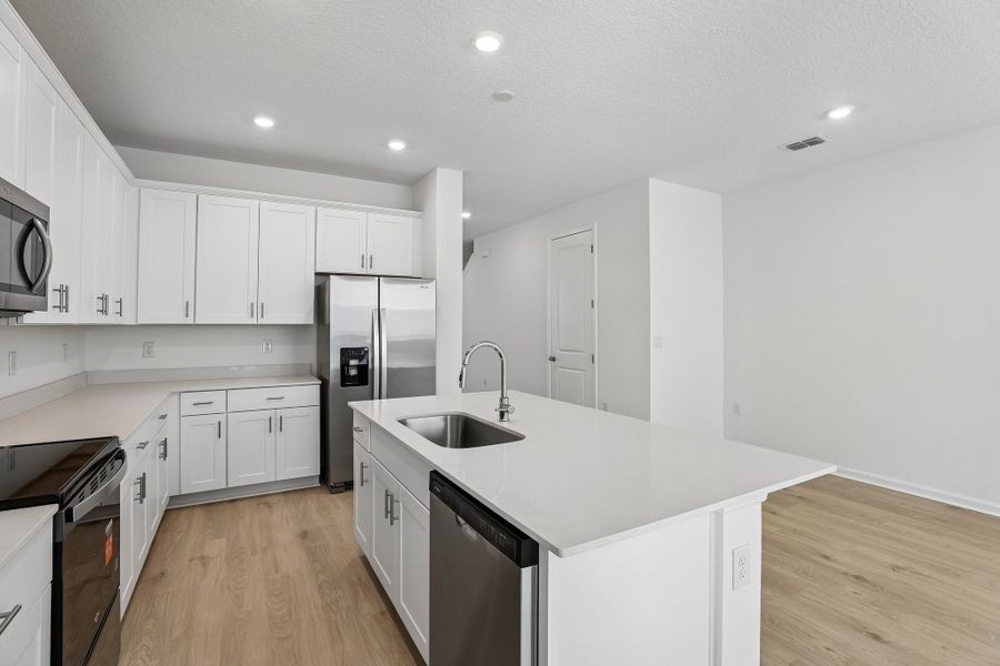 New Home in Winter Garden, FL.  - Slide 8