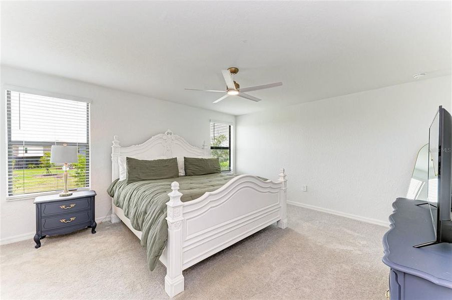Furnished interior view inside a new home in , Sarasota (Image 38).