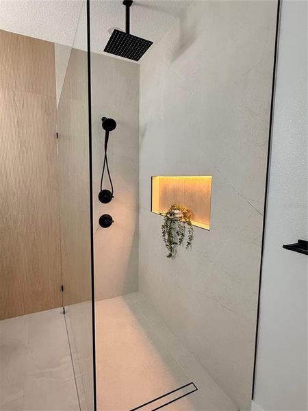 Close-up of interior finishes inside a home in , Tampa (Image 14).