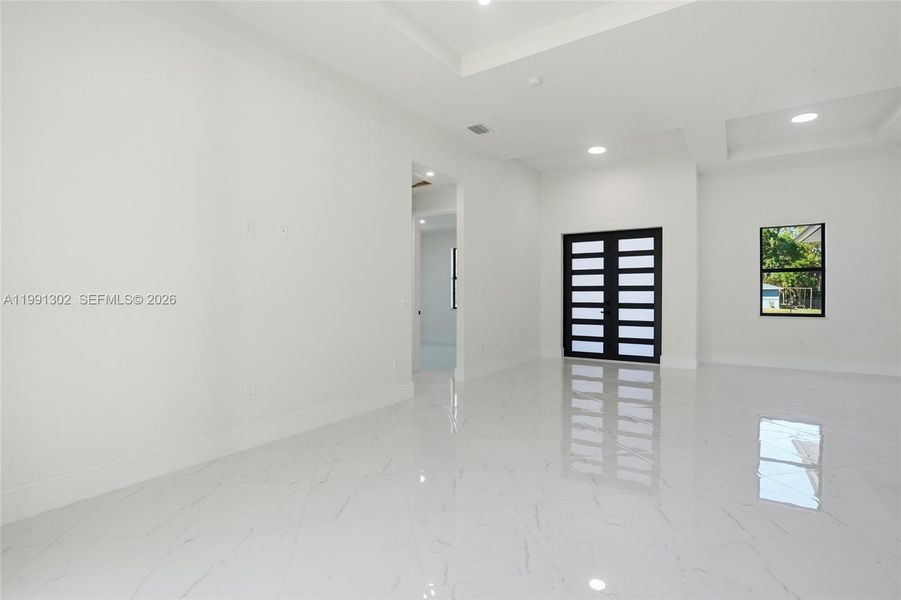 Spacious, unfurnished interior of a new home in , Labelle (Image 36).