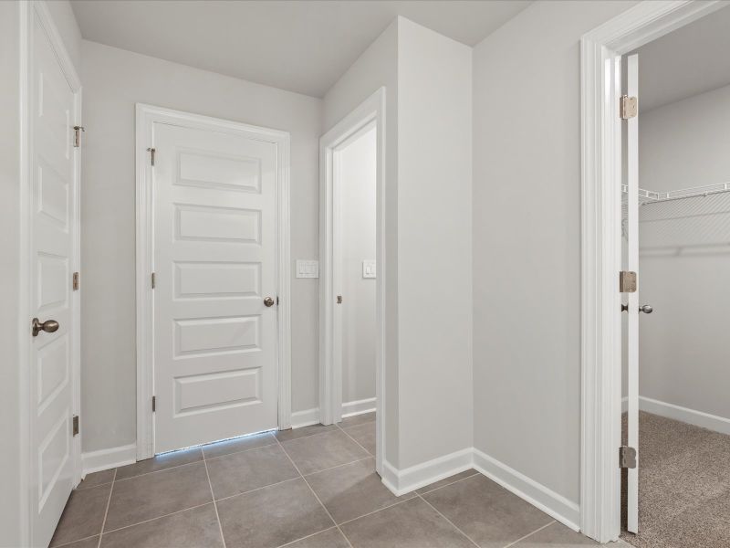 Spacious, unfurnished interior of a new home in The Farm at Wells Creek - Heritage Collection, Gray Court (Image 21).