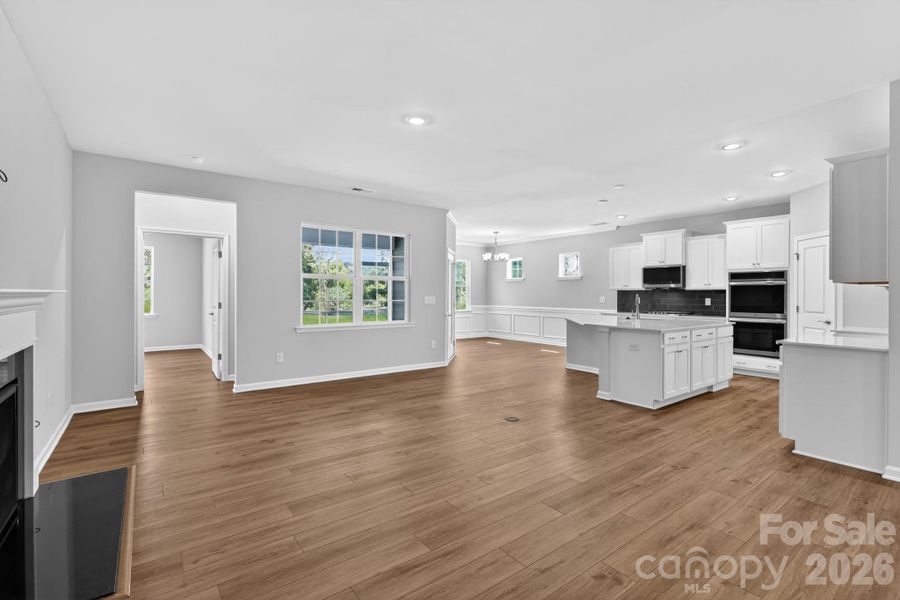 Spacious, unfurnished interior of a new home in Roselyn, Lancaster (Image 11).