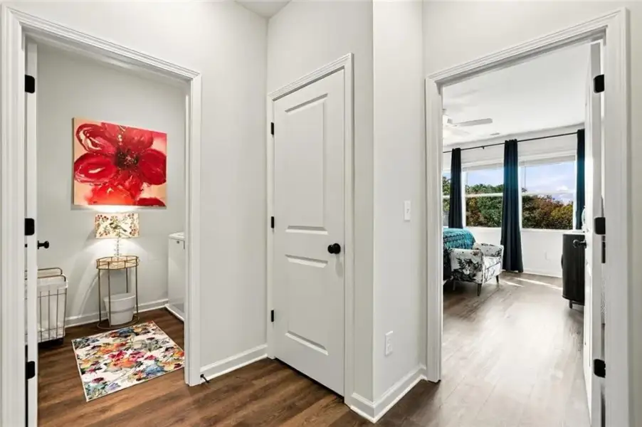 Furnished interior view inside a new home in , Jasper (Image 19).