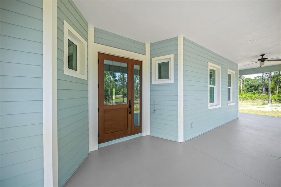 Exterior details and patio area of a home in , North Port (Image 19).