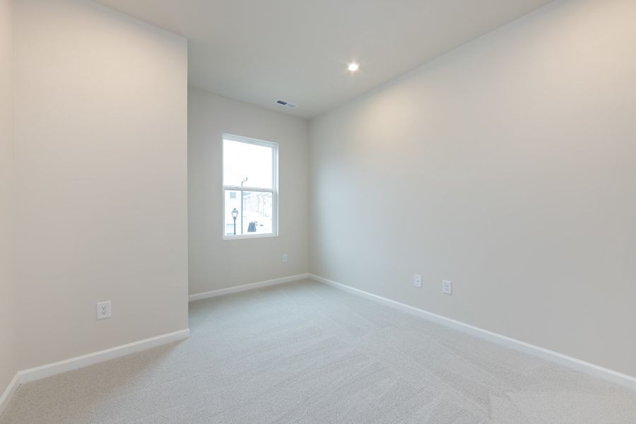 Spacious, unfurnished interior of a new home in Fifteen 15 Cannon, Charlotte (Image 28).