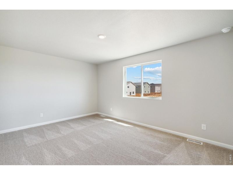 Spacious, unfurnished interior of a new home in , Frederick (Image 8).