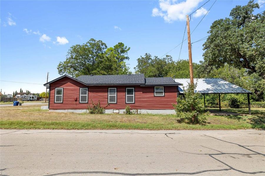 Image 22 of a home in . Image 22 of a home in .