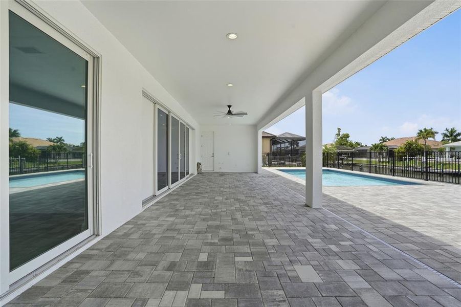 Exterior details and patio area of a home in , Cape Coral (Image 33).