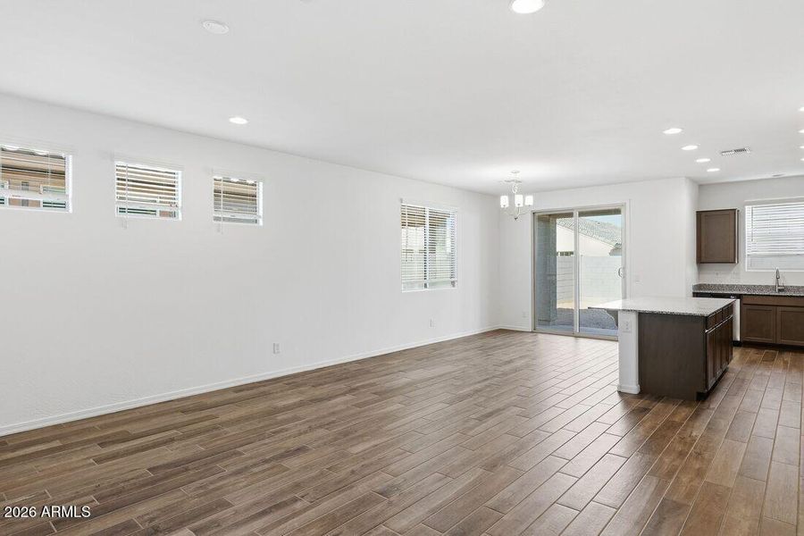 hj-az-phoenix-parkside-rio-vista-35-2-lo