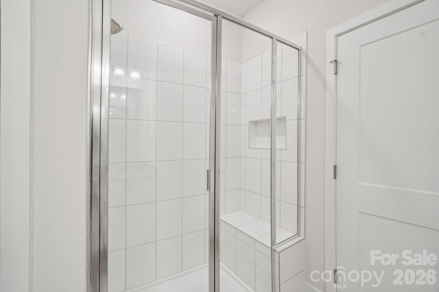 Image 33 of a home in .