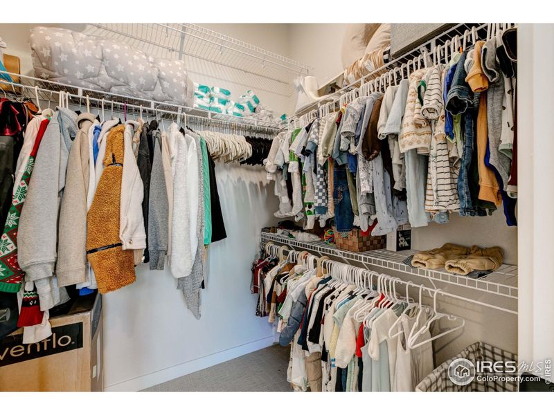 Guest Bedroom closet