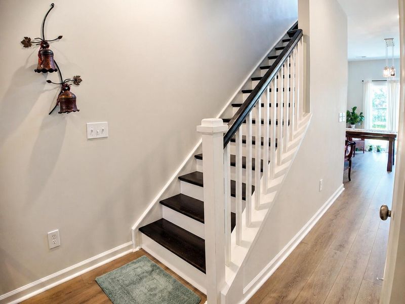 Spacious, unfurnished interior of a new home in , Summerville (Image 20).