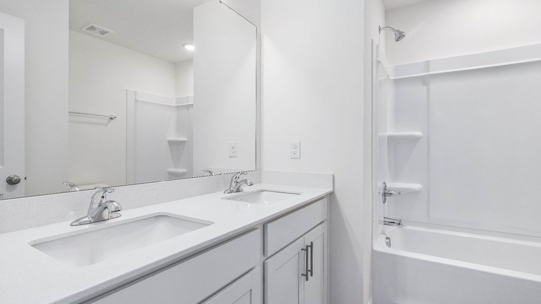Furnished interior view inside a new home in Sidney Creek Townhomes, Zebulon (Image 20).