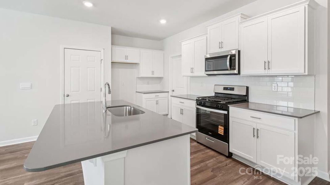 Furnished interior view inside a new home in Wallace Springs, Statesville (Image 11). Furnished interior view inside a new home in Wallace Springs, Statesville (Image 11).