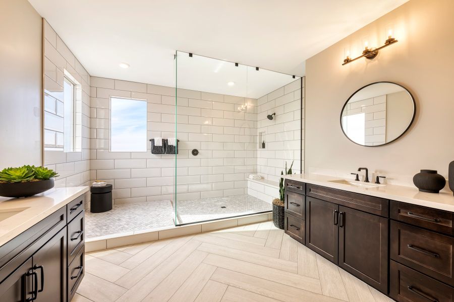 Representative furnished interior of a home built from the Safflower Plan 40-4 by Tri Pointe Homes in Soleo, San Tan Valley (Image 15).