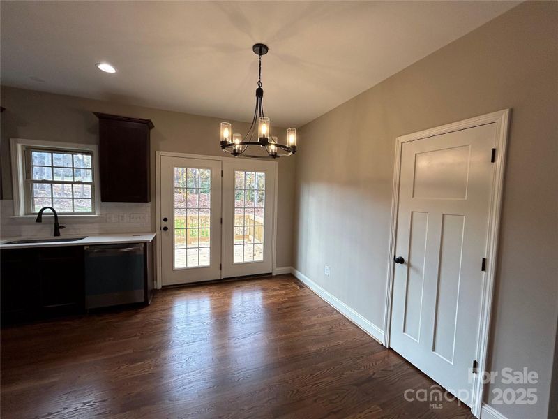 Spacious, unfurnished interior of a new home in , Newton (Image 12).