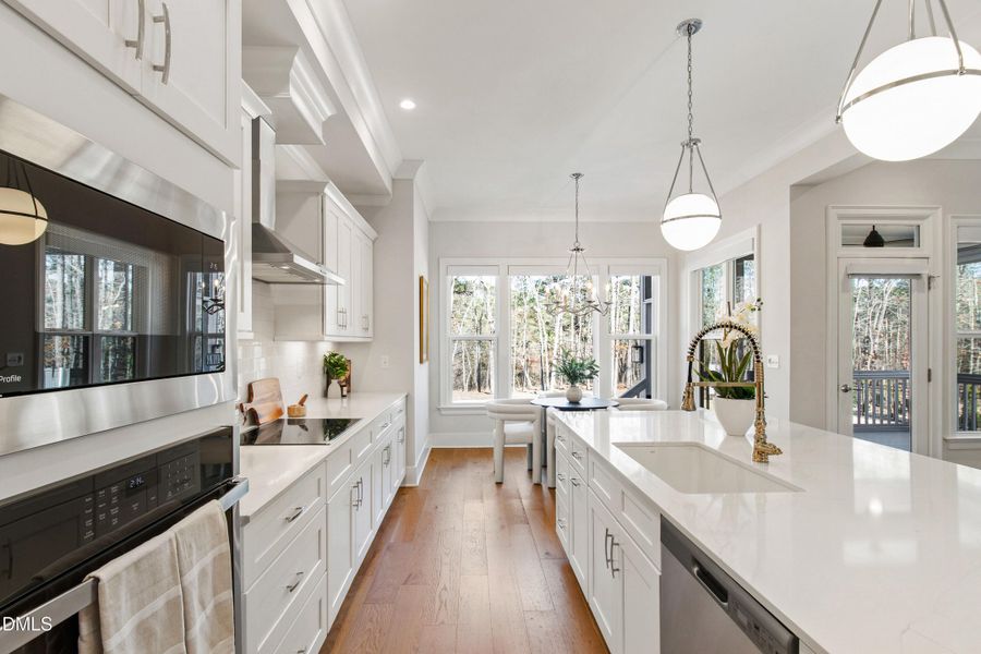 Crimson-16 Crimson-16