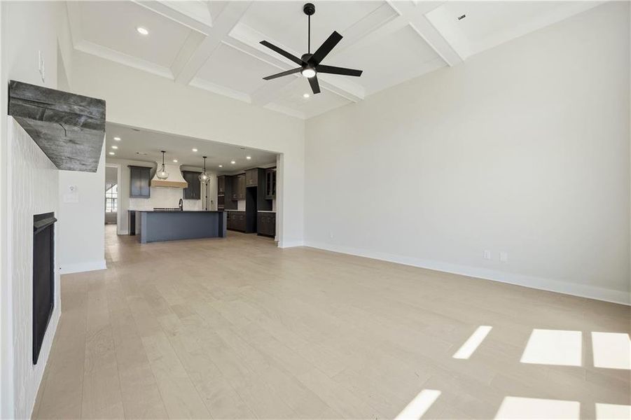 Spacious, unfurnished interior of a new home in Yellowstone Farms, Cumming (Image 24).