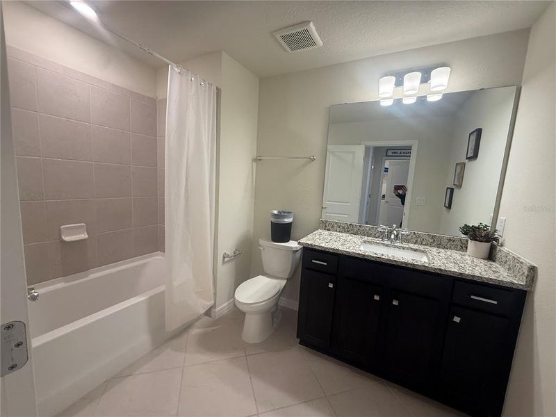 Furnished interior view inside a new home in Windsor Cay Resort, Clermont (Image 28).