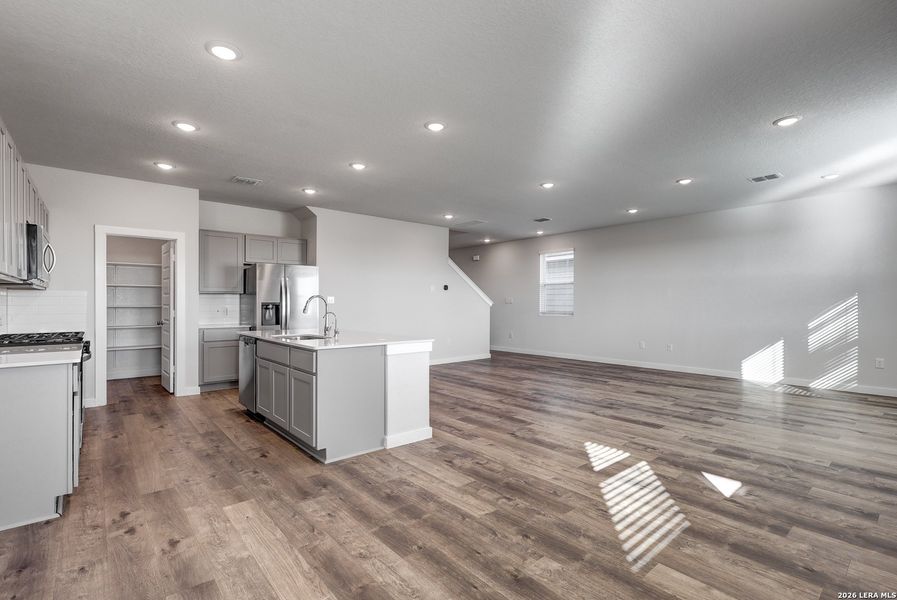Spacious, unfurnished interior of a new home in Applewhite Meadows, San Antonio (Image 13). Spacious, unfurnished interior of a new home in Applewhite Meadows, San Antonio (Image 13).