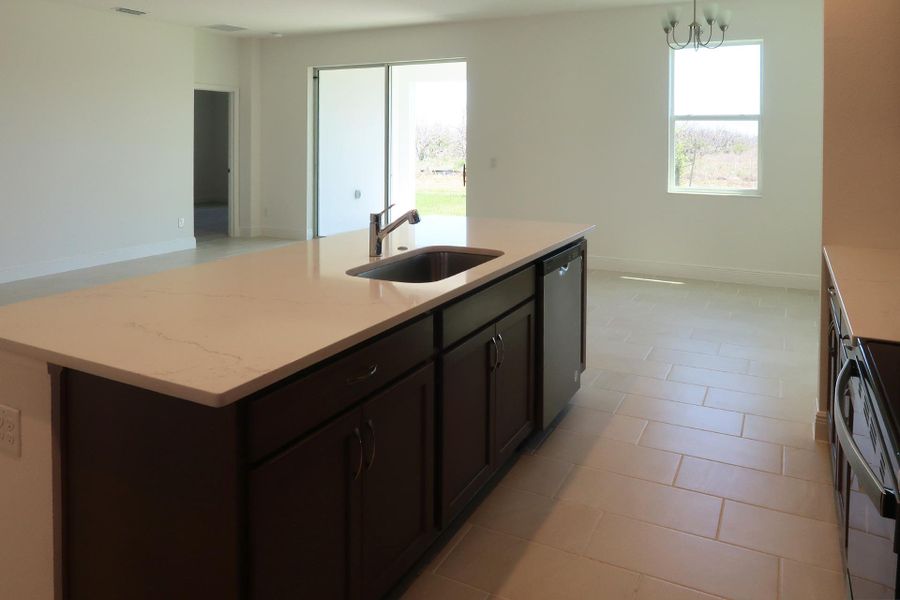 Furnished interior view inside a new home in Ridgeview, Clermont (Image 14).