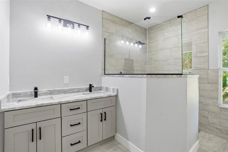Furnished interior view inside a new home in , Labelle (Image 11).