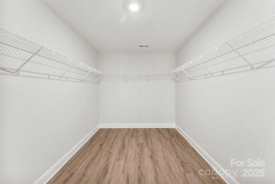 Spacious, unfurnished interior of a new home in , Charlotte (Image 23).