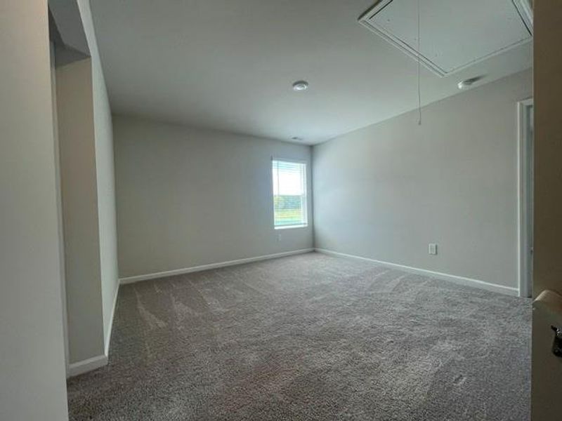 Spacious, unfurnished interior of a new home in , Calhoun (Image 16).