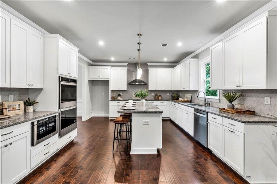 Furnished interior view inside a new home in The Estates at Hurricane Pointe, Douglasville (Image 10). Furnished interior view inside a new home in The Estates at Hurricane Pointe, Douglasville (Image 10).