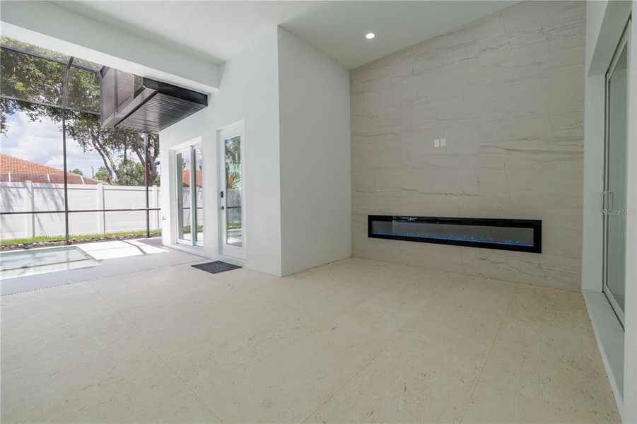 Spacious, unfurnished interior of a new home in , Palm Coast (Image 53).