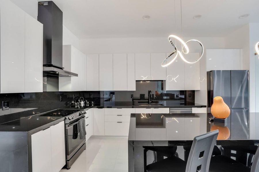 11 11