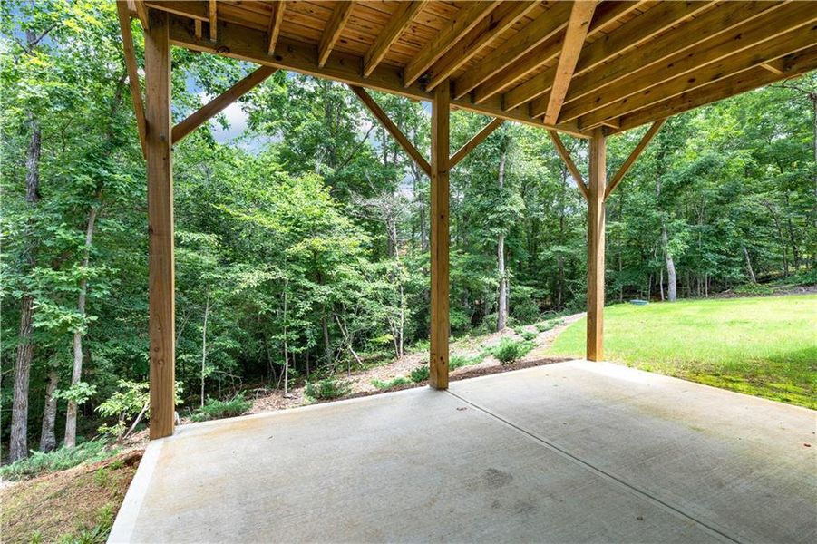 Image 47 of a home in The Estates at Hurricane Pointe. Image 47 of a home in The Estates at Hurricane Pointe.
