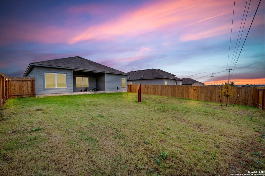 Exterior details and patio area of a home in Legend Pond, New Braunfels (Image 3).