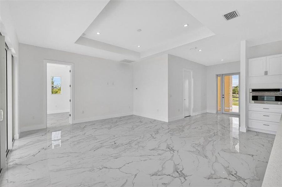 Spacious, unfurnished interior of a new home in , Port Charlotte (Image 23). Spacious, unfurnished interior of a new home in , Port Charlotte (Image 23).