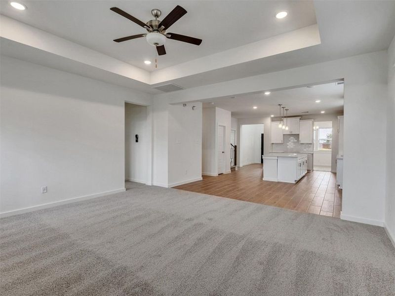 Spacious, unfurnished interior of a new home in Ashland, Houston (Image 17).
