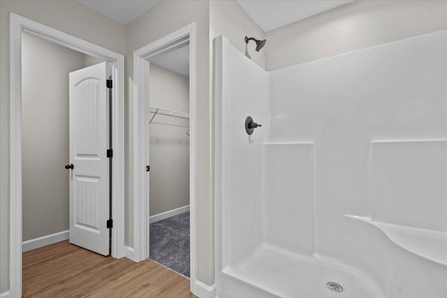 Representative unfurnished interior of a home built from the Iris by Enchanted Homes in Hampshire Heights, Moore (Image 23).