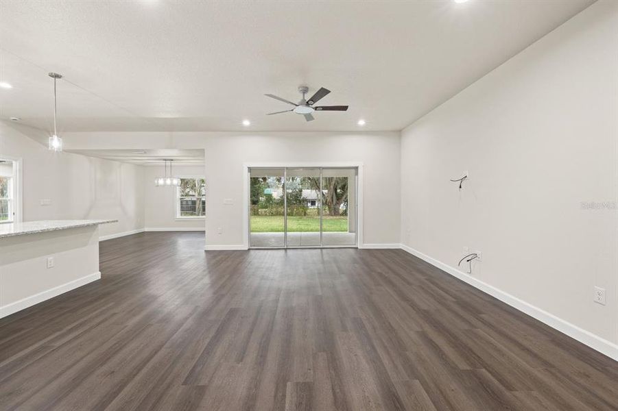 Spacious, unfurnished interior of a new home in , San Antonio (Image 18).