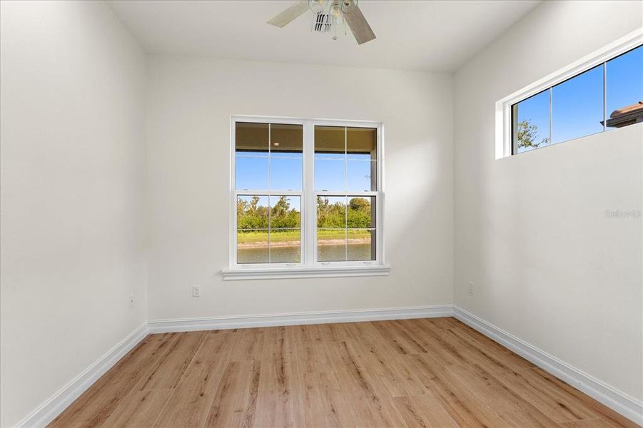 Spacious, unfurnished interior of a new home in , Auburndale (Image 21).