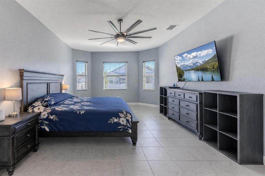 Furnished interior view inside a new home in Whiting Estates, Spring Hill (Image 16).