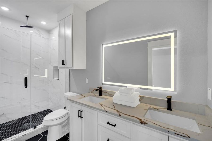 Furnished interior view inside a new home in , Alvarado (Image 12).